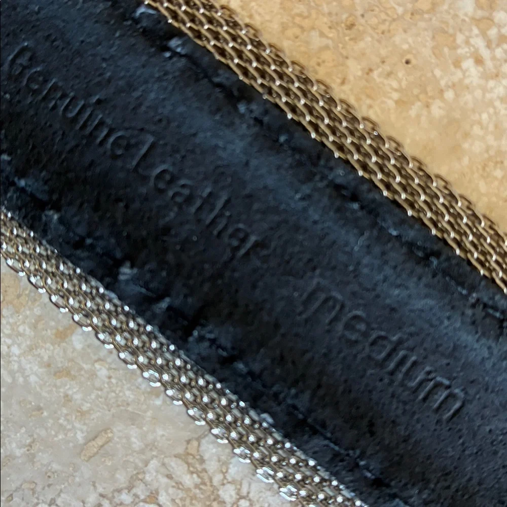 CALVIN KLEIN Belt, Black Leather with Silver mesh edging, monogram buckle. M EUC